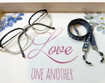 Aangepaste handgemaakte brilhouder riem koord lanyard gezichtsmasker houder PAWS STAR SINT-JAKOBSSCHELP
