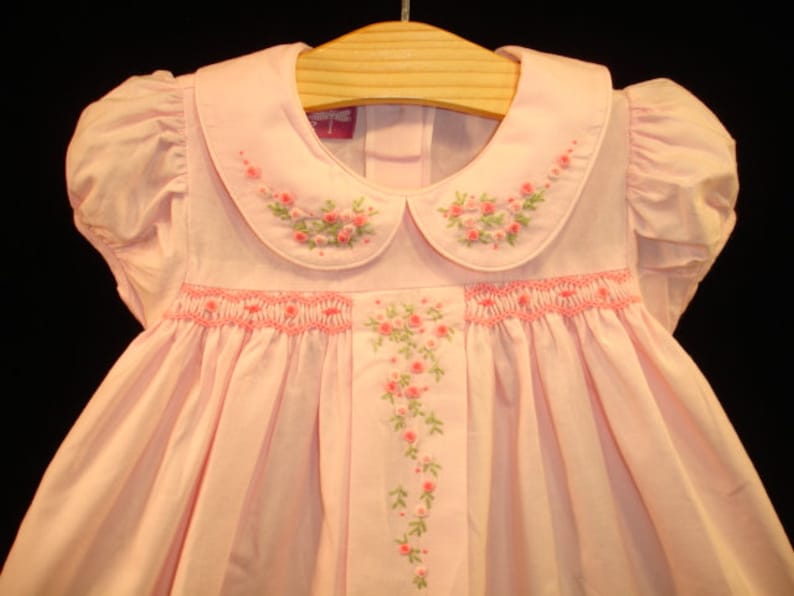 NEW Boutique Design Hand Embroidered Smocked Dress Children Baby Girl LIGHT PINK