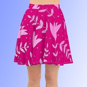 Full Circle High Waisted Skirt, Pink Floral Skater Skirt, Casual Chic  Mini Skirt, Elastic Waistband Flared Trendy Edgy Skirt Rave Wear Gift