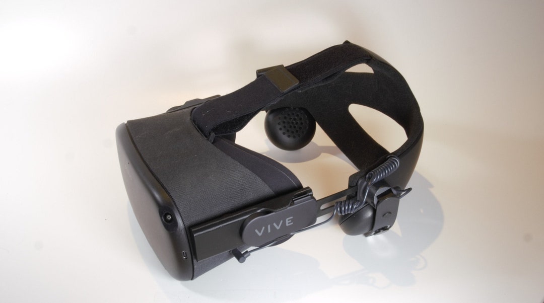 Frankenquest Adapters for Oculus Quest to Vive Deluxe Audio Strap