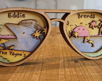 Personalized Cruise Door Decor Sunglasses — Cabin Sign with Names, Door Decoration, Cruise Gift, Family Cruise, Door Magnet (1 Single Pair)