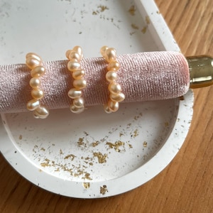 Süßwasserperlen Ring Apricot aus recycelten Perlen