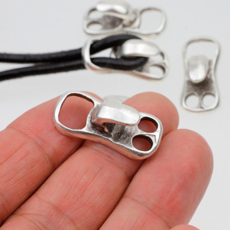 Bracelet Clasp Hook Clasps Silver Plated Antique Silver Tone High Quality Jewelry Making Supply for Wholesale Price ZM122