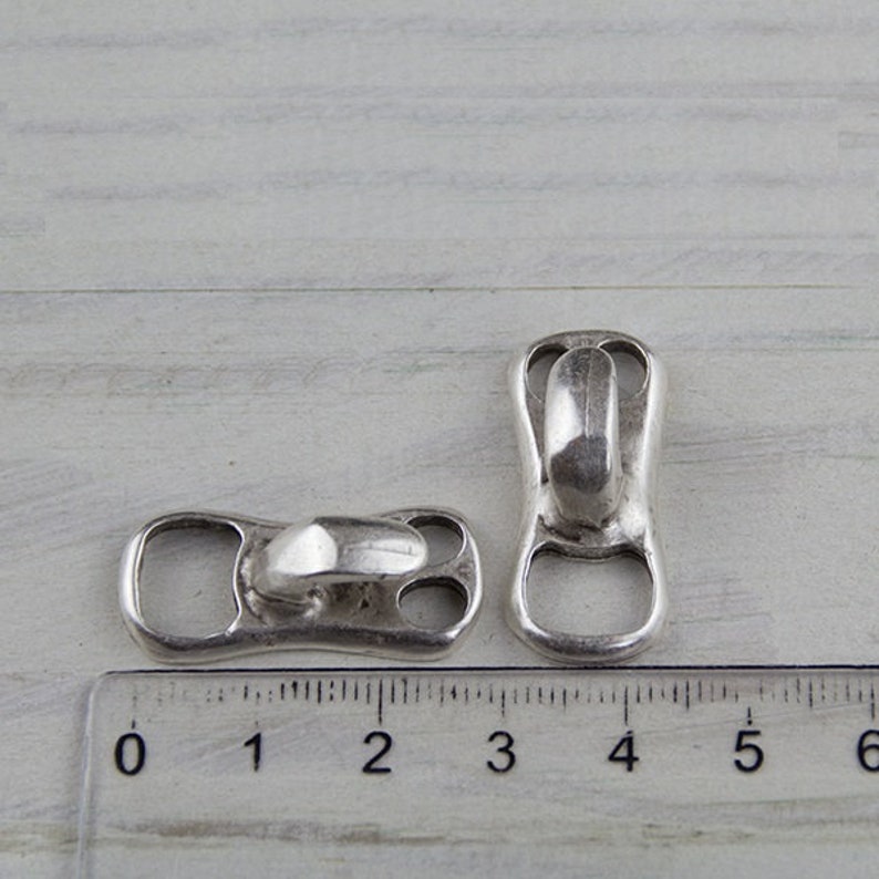 Bracelet Clasp Hook Clasps Silver Plated Antique Silver Tone High Quality Jewelry Making Supply for Wholesale Price ZM122