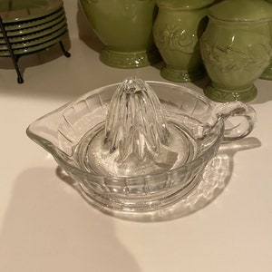 Citrus Juicer Vintage Cutglass