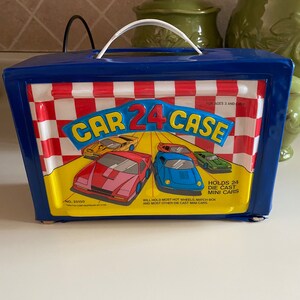 Small Vintage Car Case by Tara Car Corp. No Cars Included