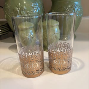 Retro Glasses - Vintage High Ball Glasses with Gold Filigree Design - Set of 2