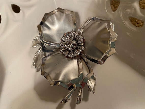 Silver Flower Set - Earring Set & Pin - image 3