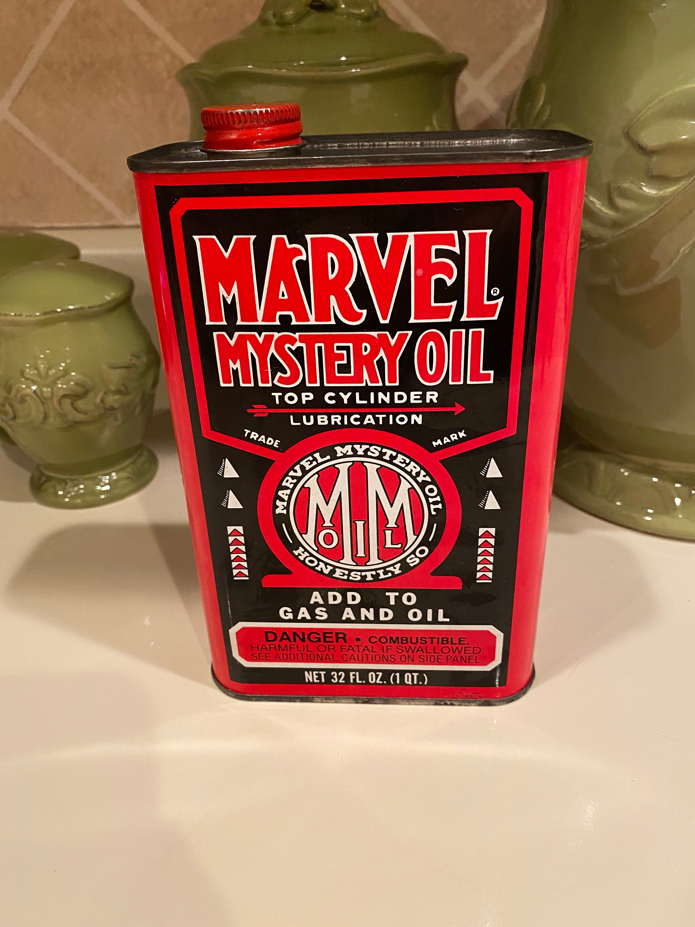 Vintage Marvel Mystery Oil Cans 5 Gallon, 16 Ounce Can, And 4 Oz, Lot Of 3  Cans