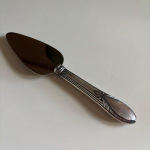 Vintage WEB Sterling Floral Ornate Hollow Handle Server - Antique