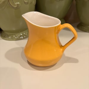 Hall Creamer/Syrup Vintage Pitcher