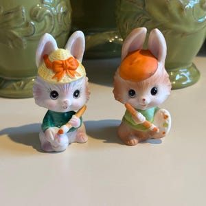 Vintage Ceramic Easter Bunnies - Set of 2