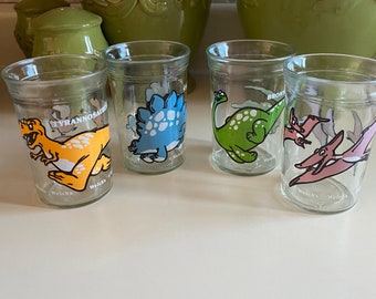 Welch's  Vintage Dinosaur Glasses - Set of 4