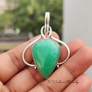 Chrysoprase Pendant - Handcrafted Silver Pendant - 925 Sterling Necklace - Bohemian Pendant - Chrysoprase Silver Necklace - Women Pendant