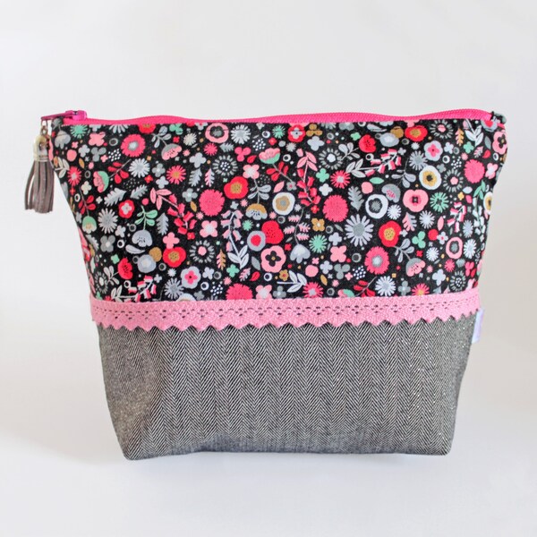 Pink black flower Makeup Bag, Necessaire, Makeup bag, Organizer, Zipper Pouch, Cosmetic bag, Floral Pouch, Cotton Makeup Bag, Zipper bag