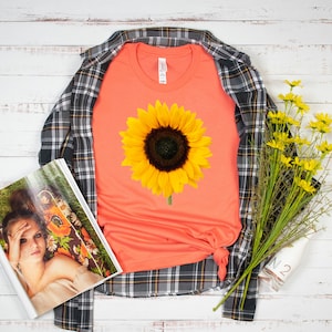 Sunflower Graphic Tee, Bella Canvas Shirt, Vacation Shirt, Sunflower Shirt, Mother Shirt, Gift For Girlfriend, Birthday Tee, Christmas Gift