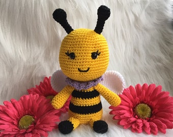 Bee amigurumi PDF pattern