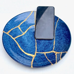 Duży talerz Kintsugi - Prawdziwy Kintsugi - Miska Kintsugi - Ceramika Kintsugi - Prezent urodzinowy - Wabi Sabi - Ocean Blue ze złotym wykończeniem - Żółty