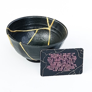 Black Kintsugi Bowl -Gold Repair - Anniversary Gift - Kintsugi Pottery  -Japanese Bowl Home Decor -Kintsugi Art -Sobriety Present -Wabi Sabi