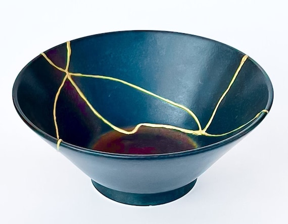 Midnight Blue Real Kintsugi Bowl wabi Sabi kintsugi Decor Anniversary Gift  Gold Repair Kintsugi Pottery Home Decor gold Repair 