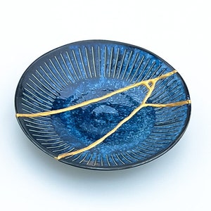Real Kintsugi -Ocean Blue Kintsugi Plate - Broken & Repaired - Japanese - Wabi Sabi - Blue Yellow - Gold Repair - Kintsugi Bowl- Pottery