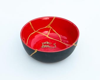 Red Kintsugi Bowl - Red, Gold & Black - Japanese Bowl- Kintsugi Pottery - Wabi Sabi - Valentine's Day Present - Christmas