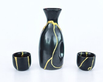 黒金継ぎ徳利 - 金継ぎボトル - 金継ぎ花瓶 - ブラック&ゴールド