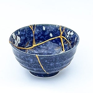 Large Blue Kintsugi Bowl with Cherry Blossoms Gold Repair Anniversary Gift Kintsugi Pottery Japanese Bowl Home Decor Kintsugi Art image 2