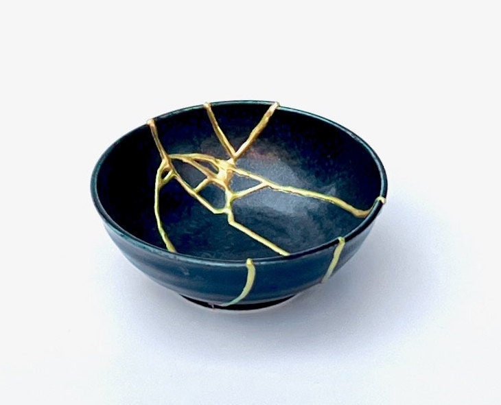 Midnight Blue Kintsugi Bowl - 10 Breaks- Kintsugi Jewelry