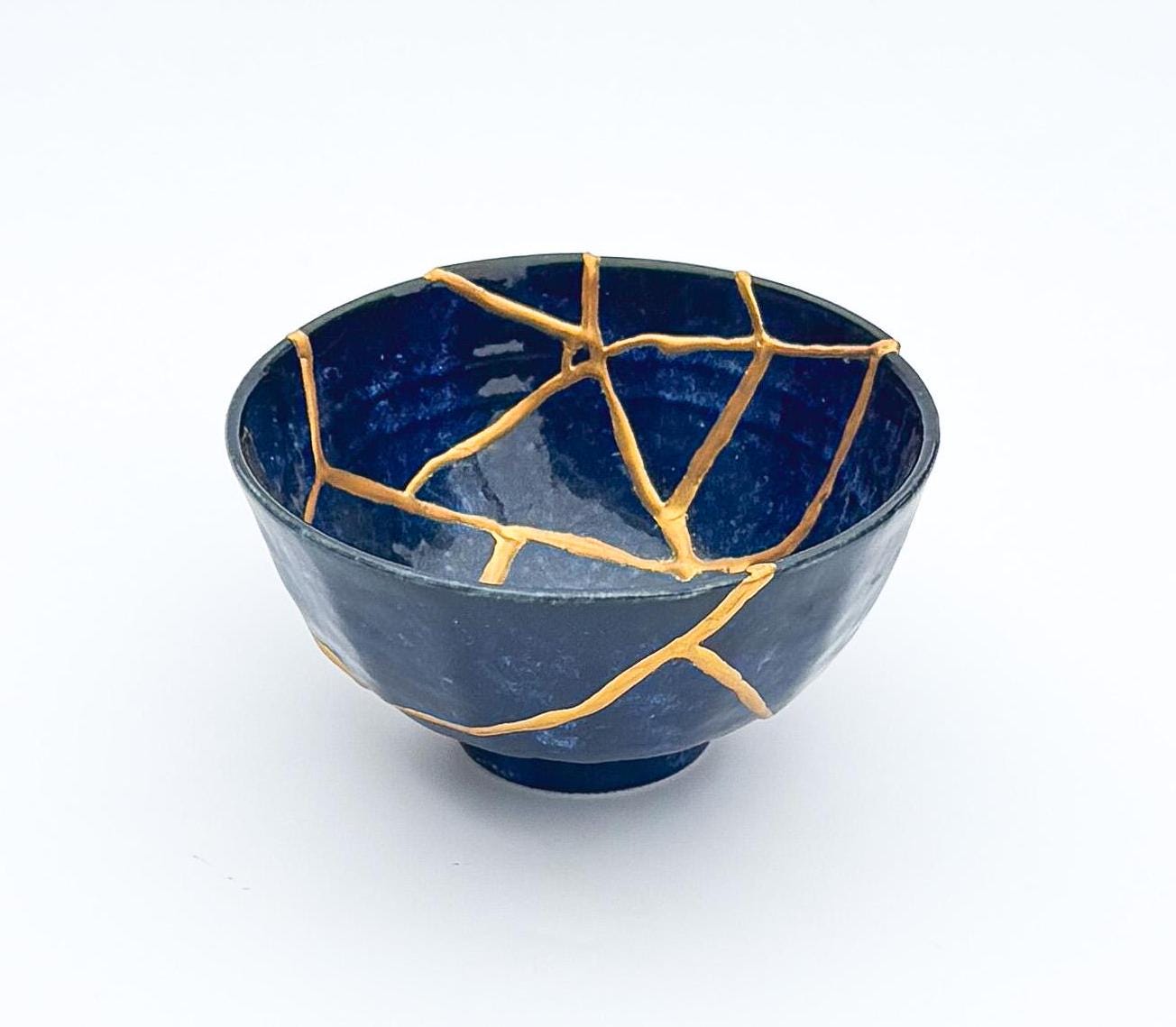 ブルーの金継ぎ椀 - 金の修復 - 記念日の贈り物 - 金継ぎ陶器 - 日本の