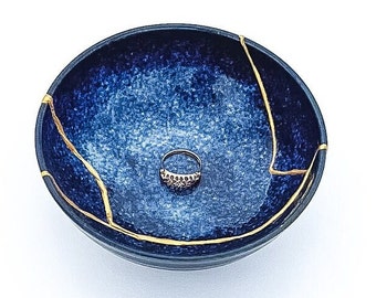 Ocean Blue Real Kintsugi Bowl - Jewelry Holder - Jewelry Container -Gold Repair - Kintsugi Jewelry Holder - Kintsugi Pottery - Wabi Sabi