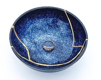 Ocean Blue Real Kintsugi Bowl - Jewelry Holder - Jewelry Container -Gold Repair - Kintsugi Jewelry Holder - Kintsugi Pottery - Wabi Sabi