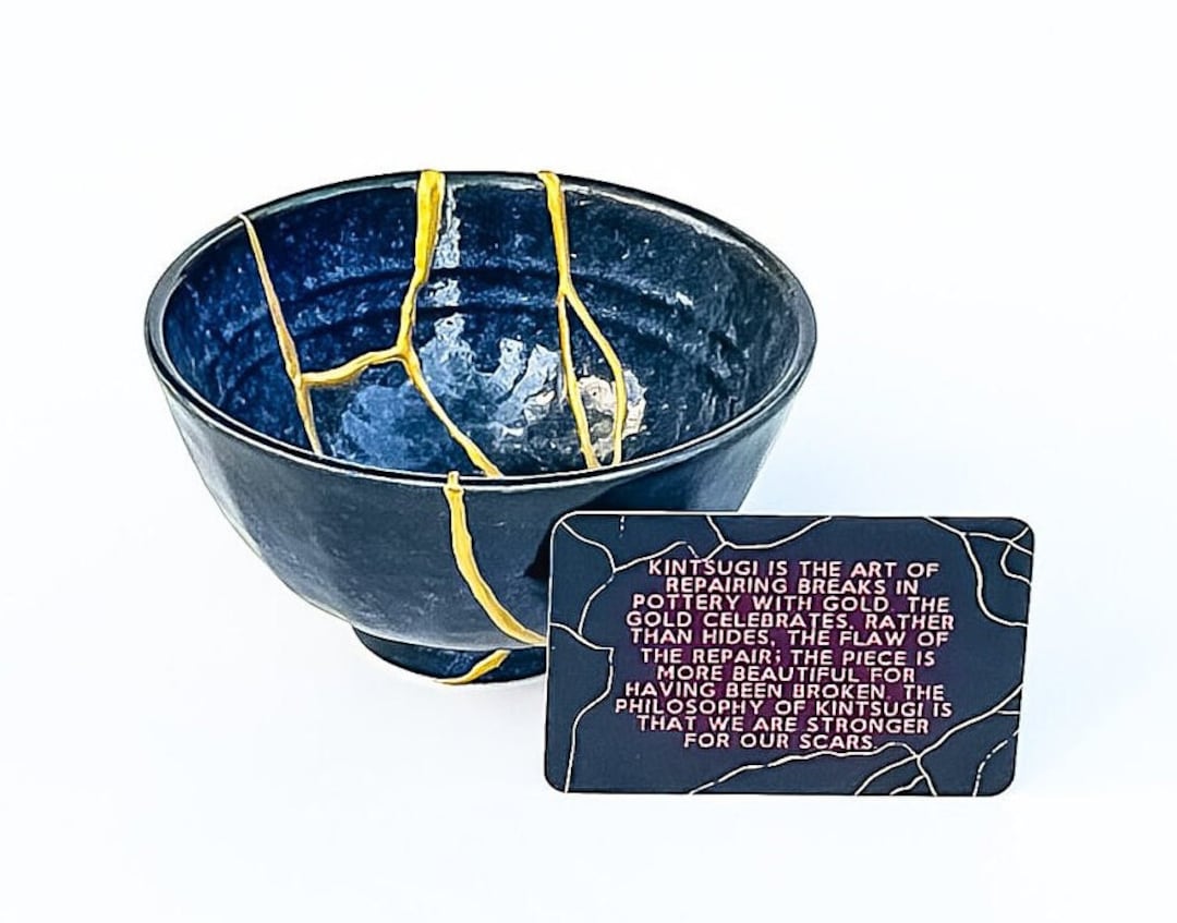 ブルーの金継ぎ椀 - 金の修復 - 記念日の贈り物 - 金継ぎ陶器 - 日本の