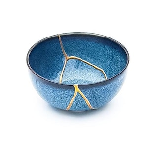 Blue Kintsugi Bowl - Real Kintsugi - Christmas Gift - Jewelry Holder - Jewelry Container -Gold Repair - Kintsugi Pottery - Wabi Sabi 2 Breaks