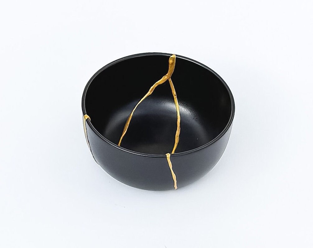 黒金継ぎ鉢 - 金継ぎ修復 - 記念日ギフト - 金継ぎ陶器 - 和風