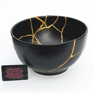 Cuenco Kintsugi Negro Extra Grande - Decoración Kintsugi para el Hogar - Cerámica Kintsugi - Wabi Sabi - Reparación de Oro - Regalo de Cumpleaños - Regalo de Navidad
