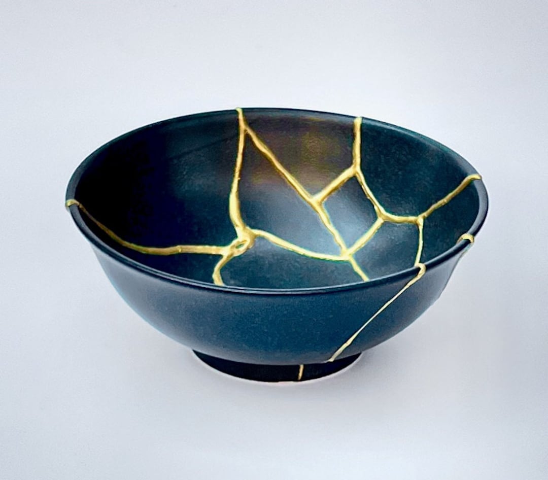 Kintsugi Pottery: Mending Imperfection with Gold
