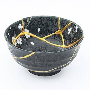 Large Blue Kintsugi Bowl with Cherry Blossoms Gold Repair Anniversary Gift Kintsugi Pottery Japanese Bowl Home Decor Kintsugi Art Black