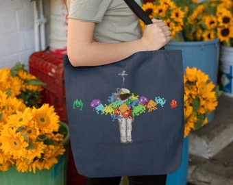 Retro Space Invaders Tote Bag: Astronaut & Aliens