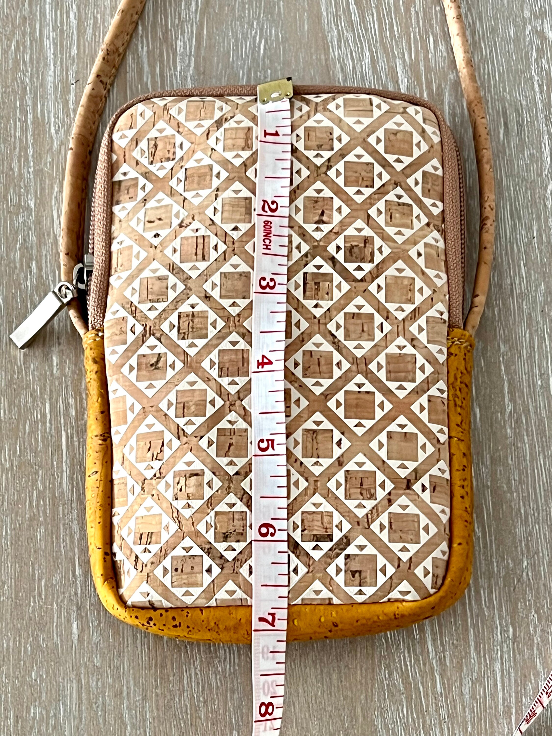 Vegan Cork Crossbody Phone Bag For Women With Strap Chain & Card Slots – Eco-Friendly & Stylish - View #3