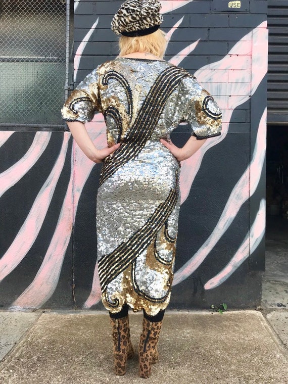 Divine Vintage Flapper Dress / 80s does 20s / Sequ