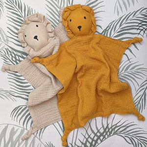 JH Collection Lion Cotton Muslin Comforter Snuggie Lovey - New Baby/Baby Shower Gift Pregnancy Birth Announcement