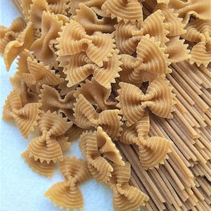 SPEL PASTA Farfalle, gedroogd, volkoren speltmeel PASTA, penne, spaghetti, farfalle pasta, fusilli