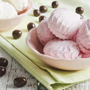 Sweet marshmallow or zephyr/ Homemade sweet zephyr
