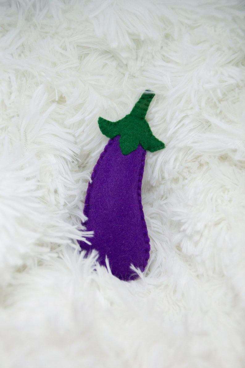 Eggplant cat toy image 1