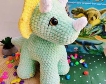 Crochet Triceratops Pattern - Dinosaur Amigurumi Tutorial PDF - Fantasy Animals