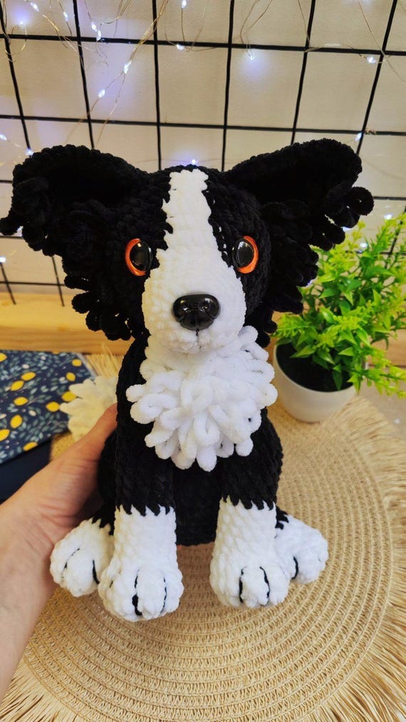 Border collie crochet pattern. Amigurumi tutorial dog. Puppy crochet toy.