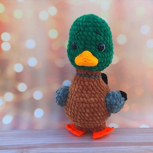 Crochet pattern Mallard duck/ Amigurumi stuffed bird tutorial/ Crochet plushie duckling toy/ English pattern amigurumi pdf