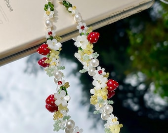 Handmade Strawberry Phone Charm Strap Phone Accessory GiftY2K Kawaii Wrist Lanyard