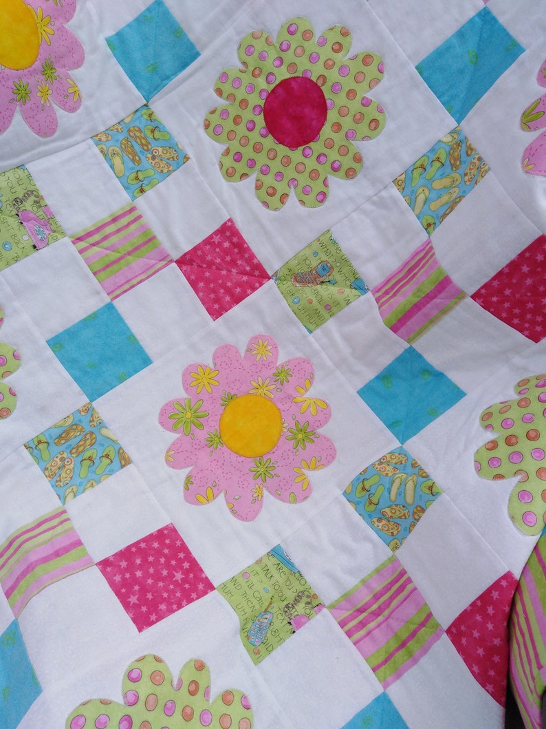 Flower Power Quilt PDF Pattern image 4